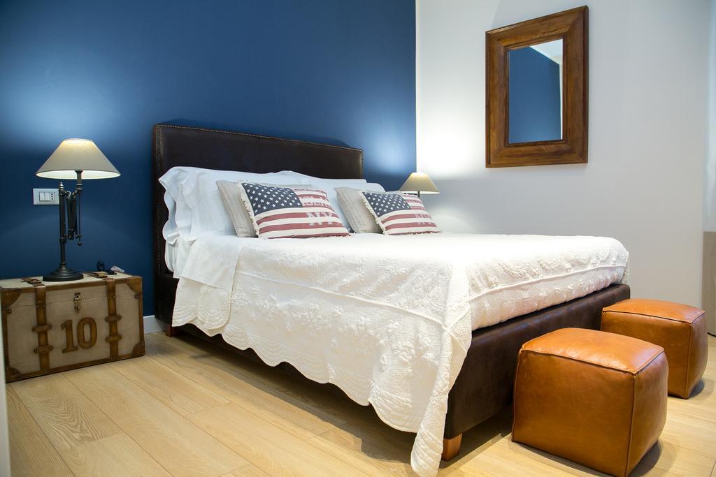 Suite 136 Palermo Room photo